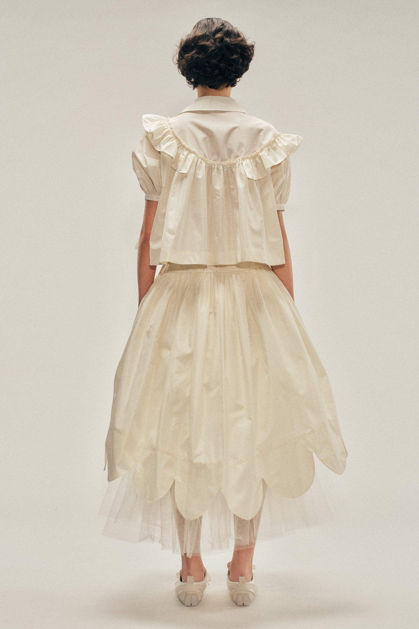 Cropped Puff Sleeve Ruffle Frill Shirt