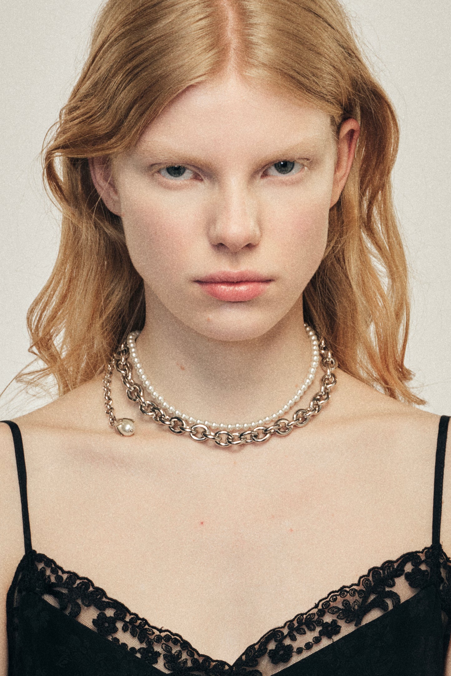 Pearl & Chain Choker Necklace