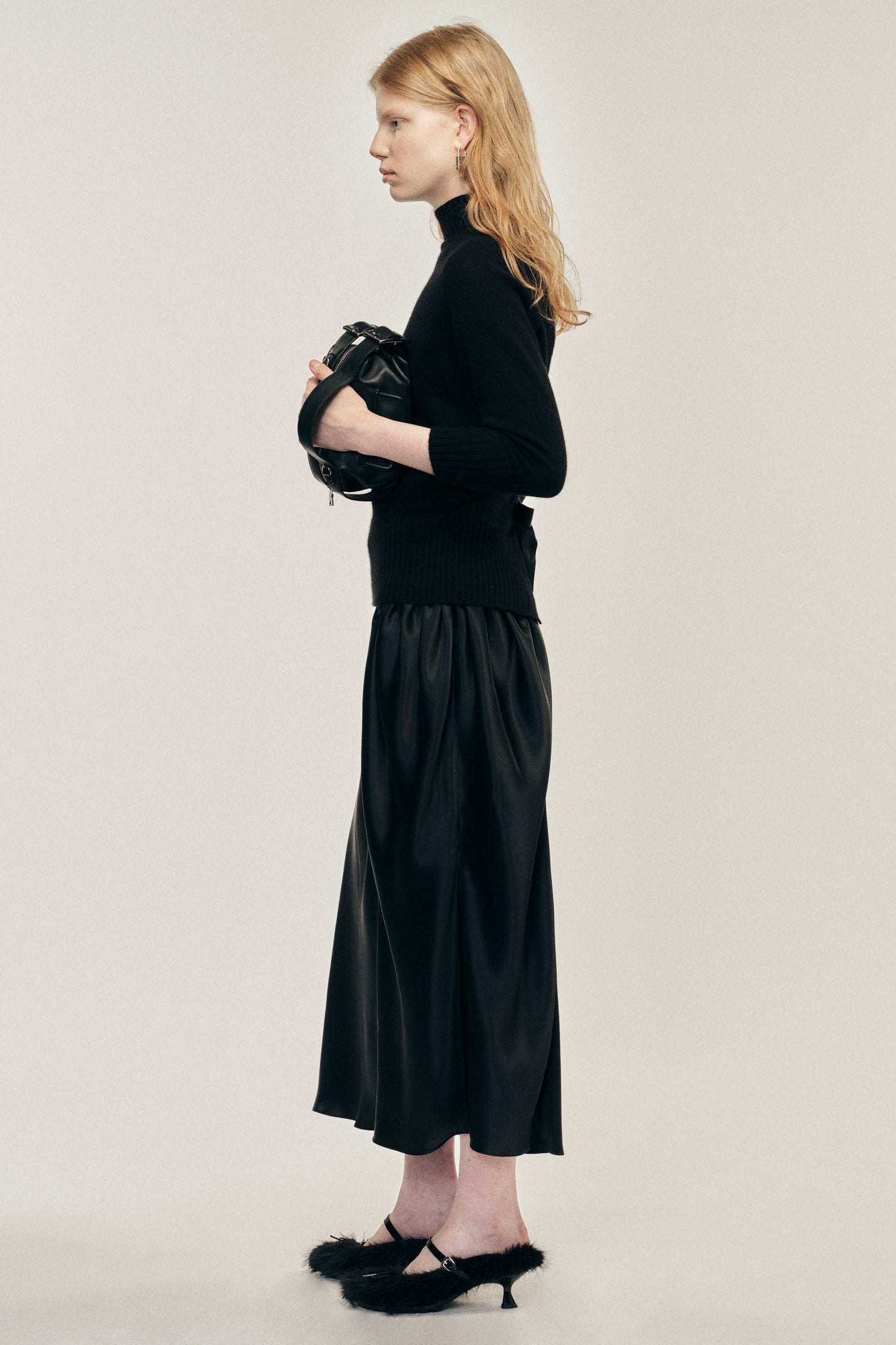 Single Hip Detail Easy Skirt