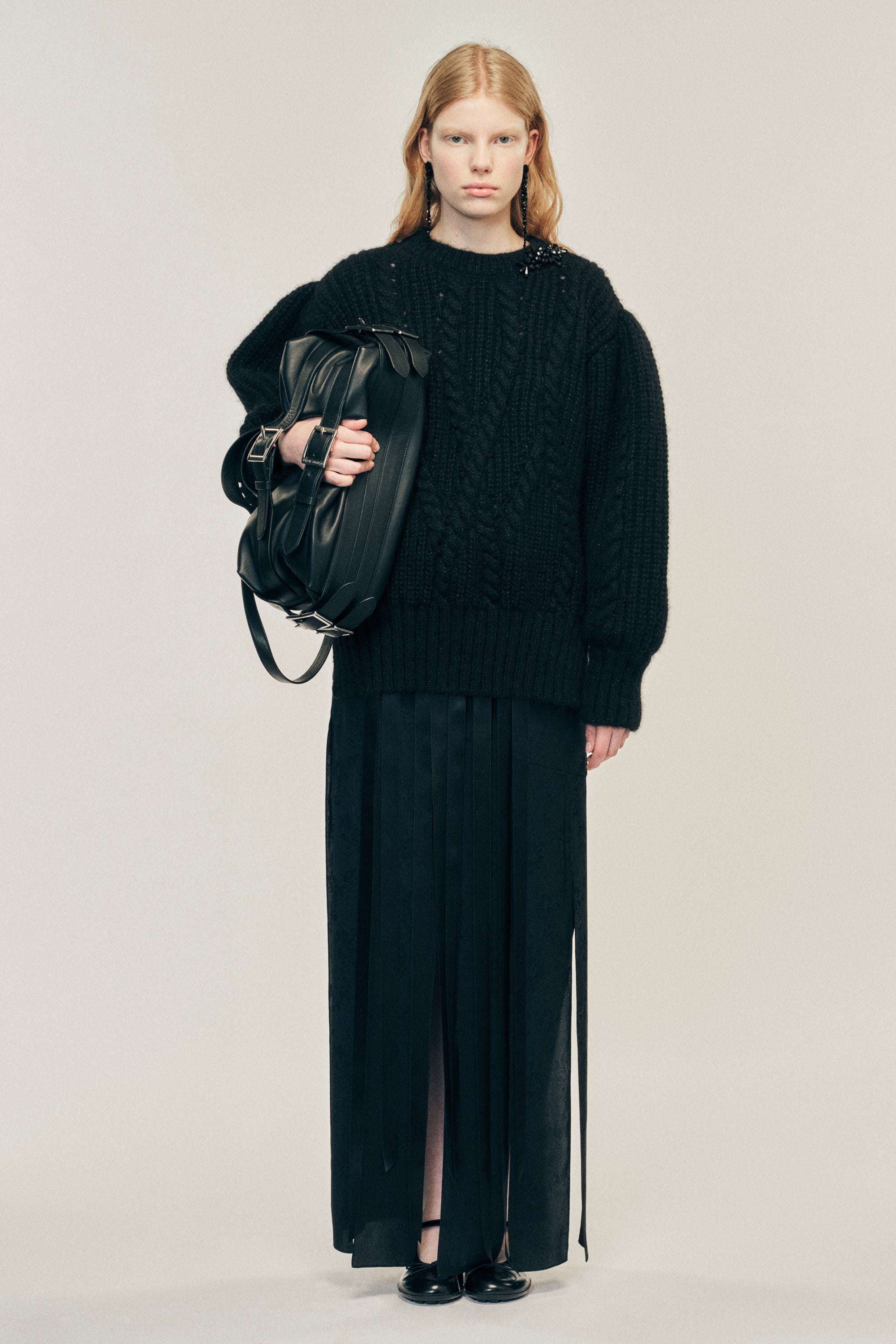 Simone Rocha 首巻き Simone Rocha: Women's Graphic Logo Knit Neckerchief (Black