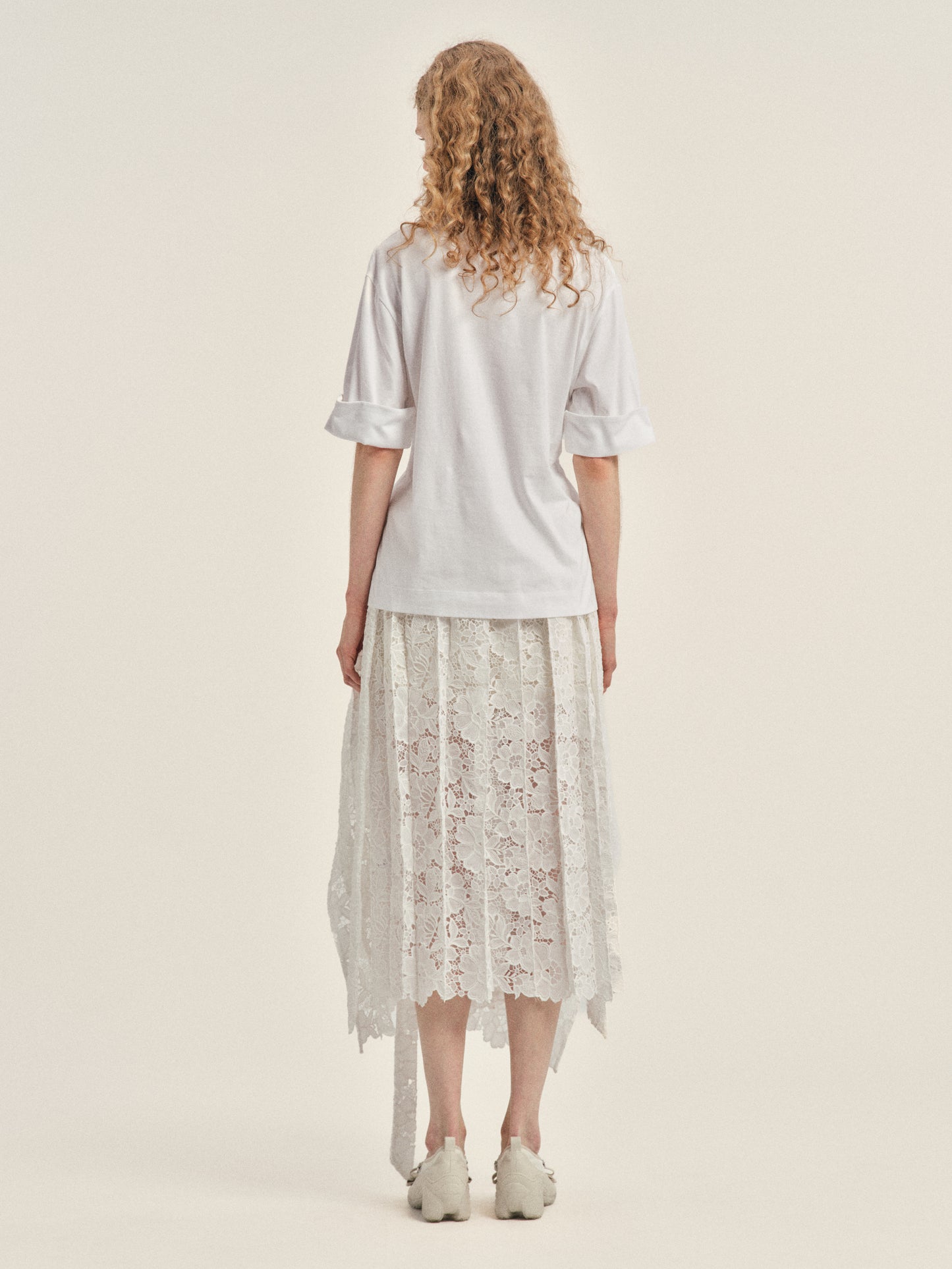 Gathered Rose Wire Sleeve Boy T-Shirt