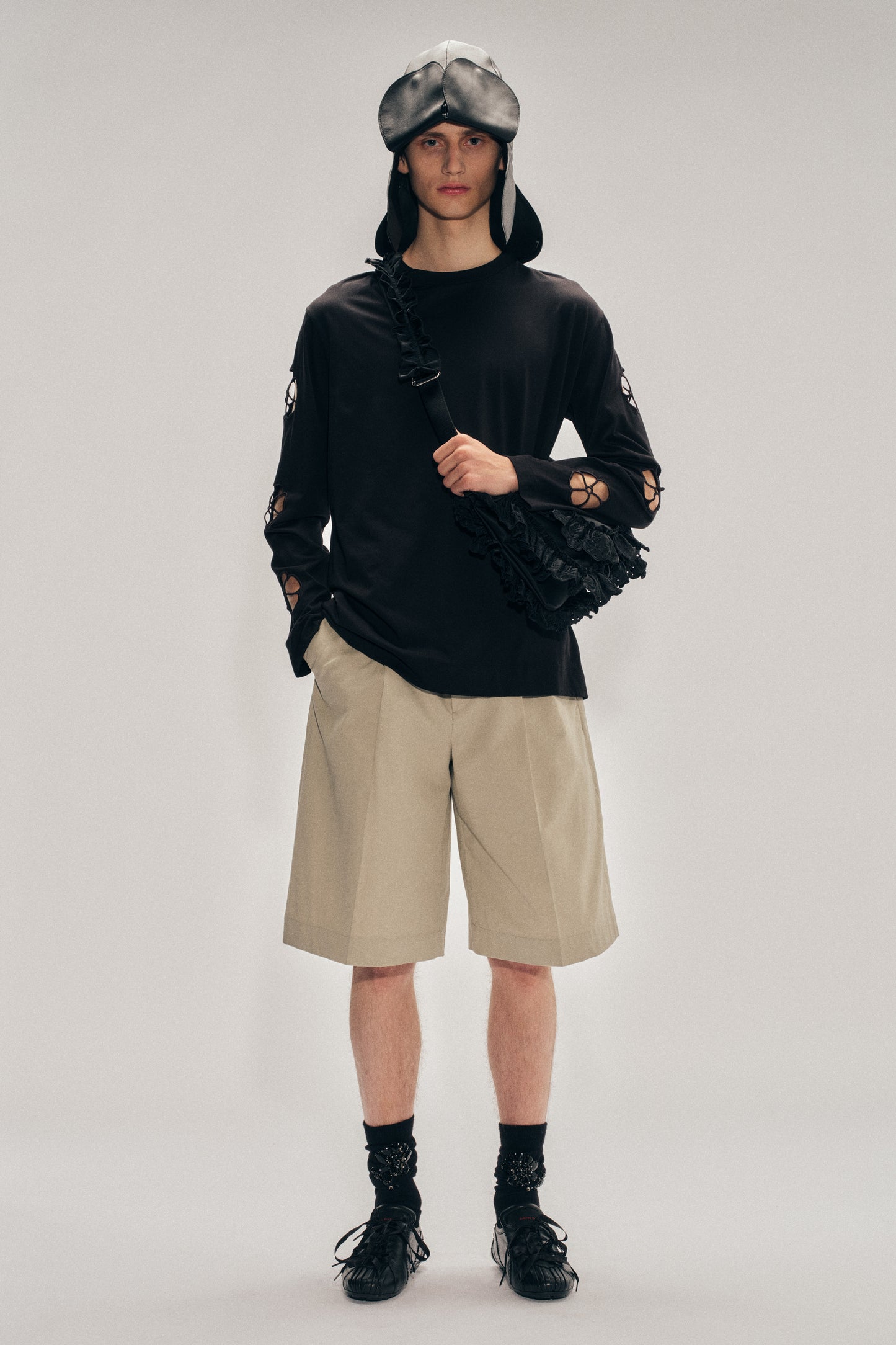 Tailored Wide Leg Belt Loop Tab Shorts