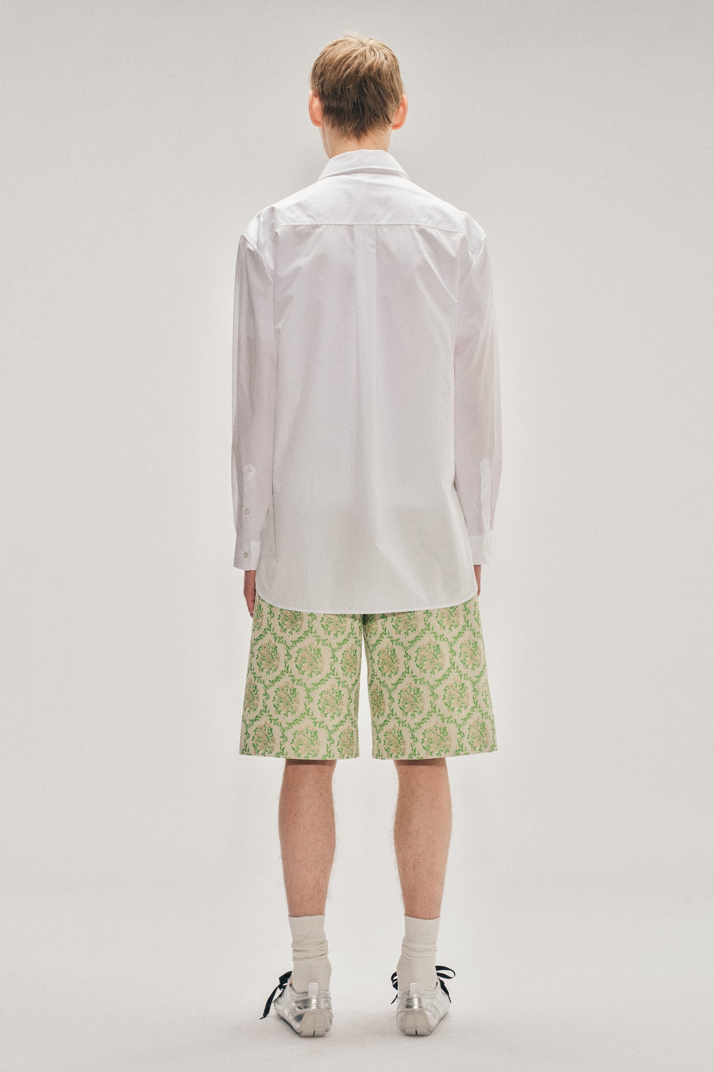 Pressed Rosette Easy Shirt