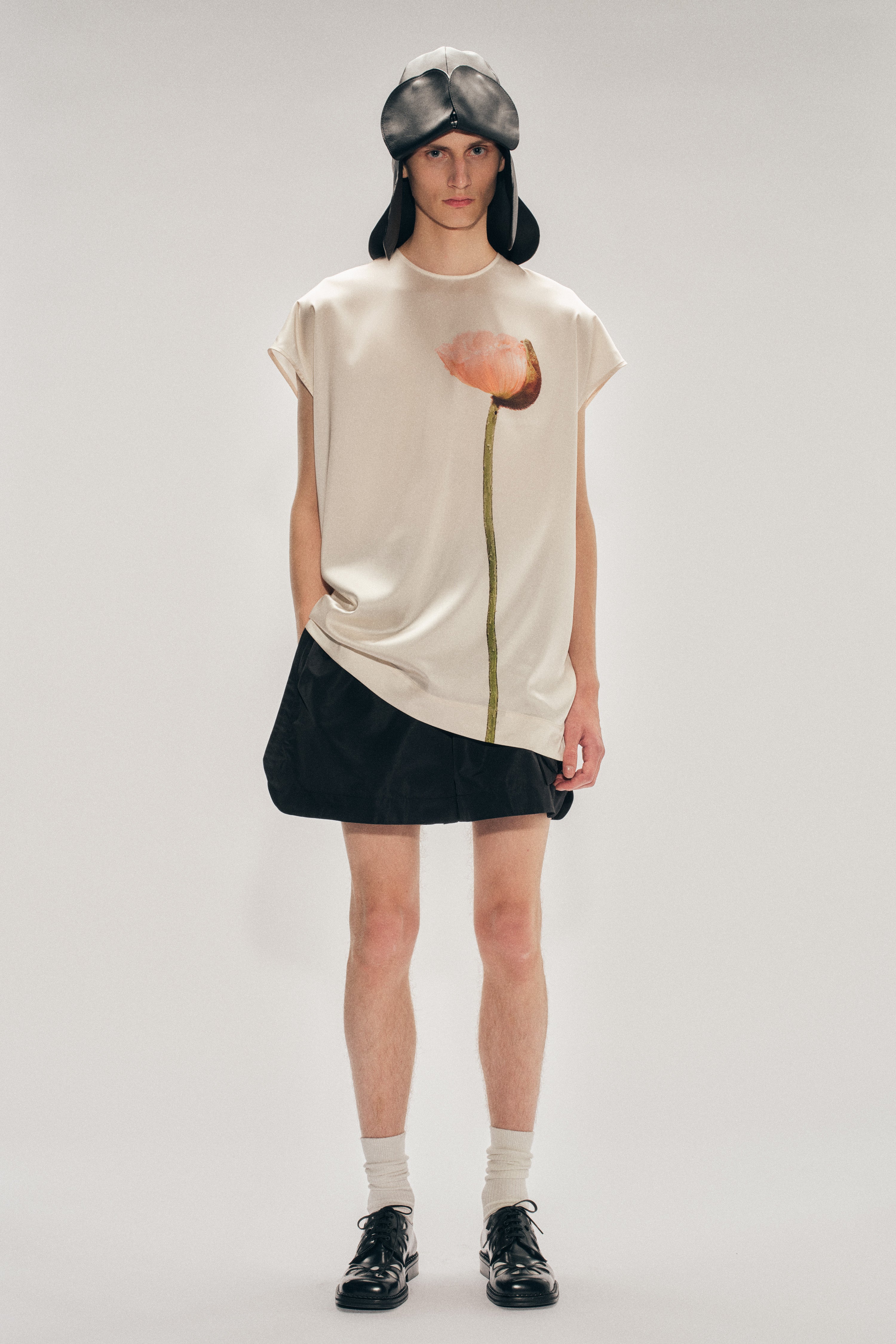 トップス simone rocha Simone Rocha Pressed Rosette Tilted Neck Peplum Top in Cream/Multi