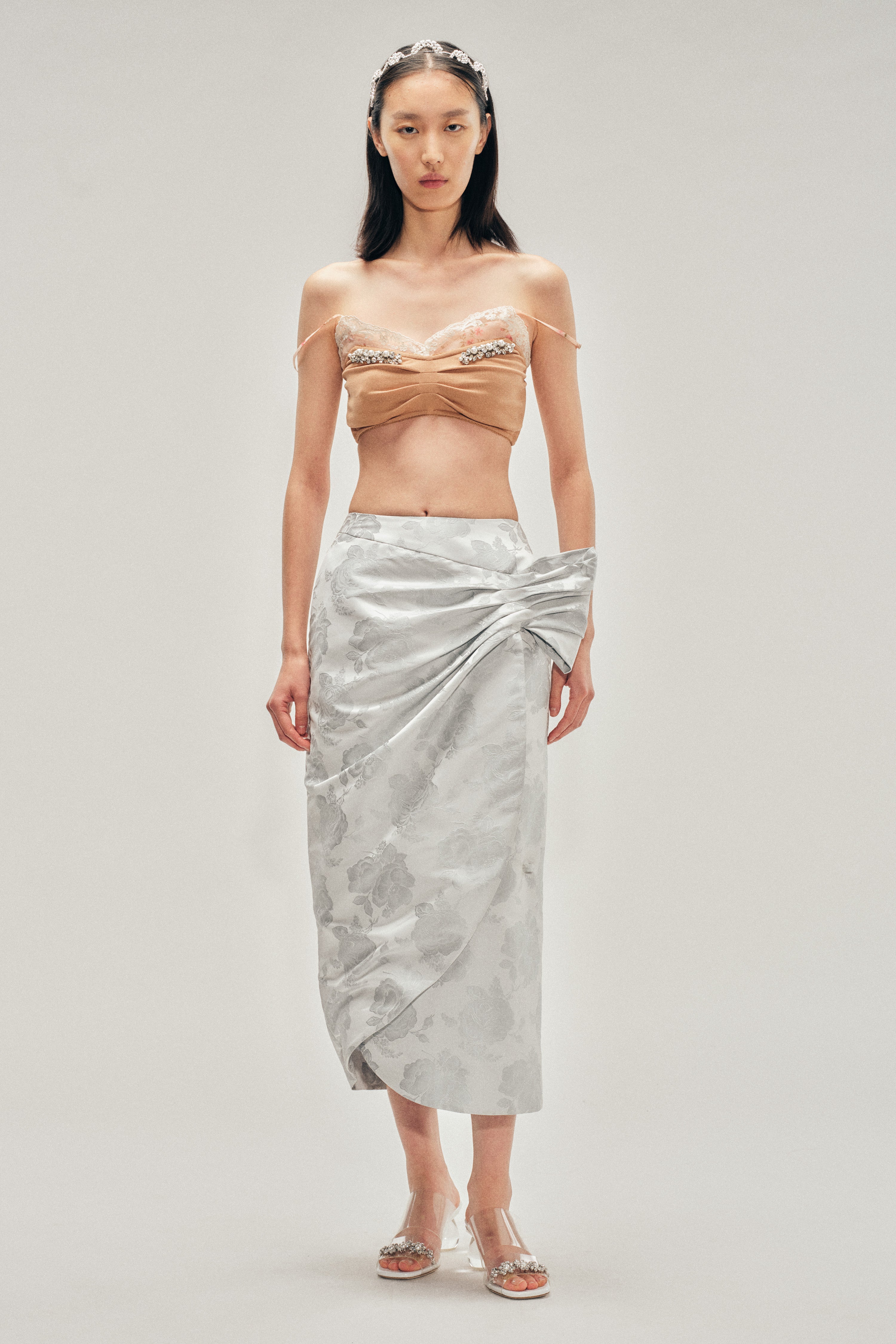 トップス simone rocha LFW SS26: Simone Rocha and Crocs debut ballerina platform in