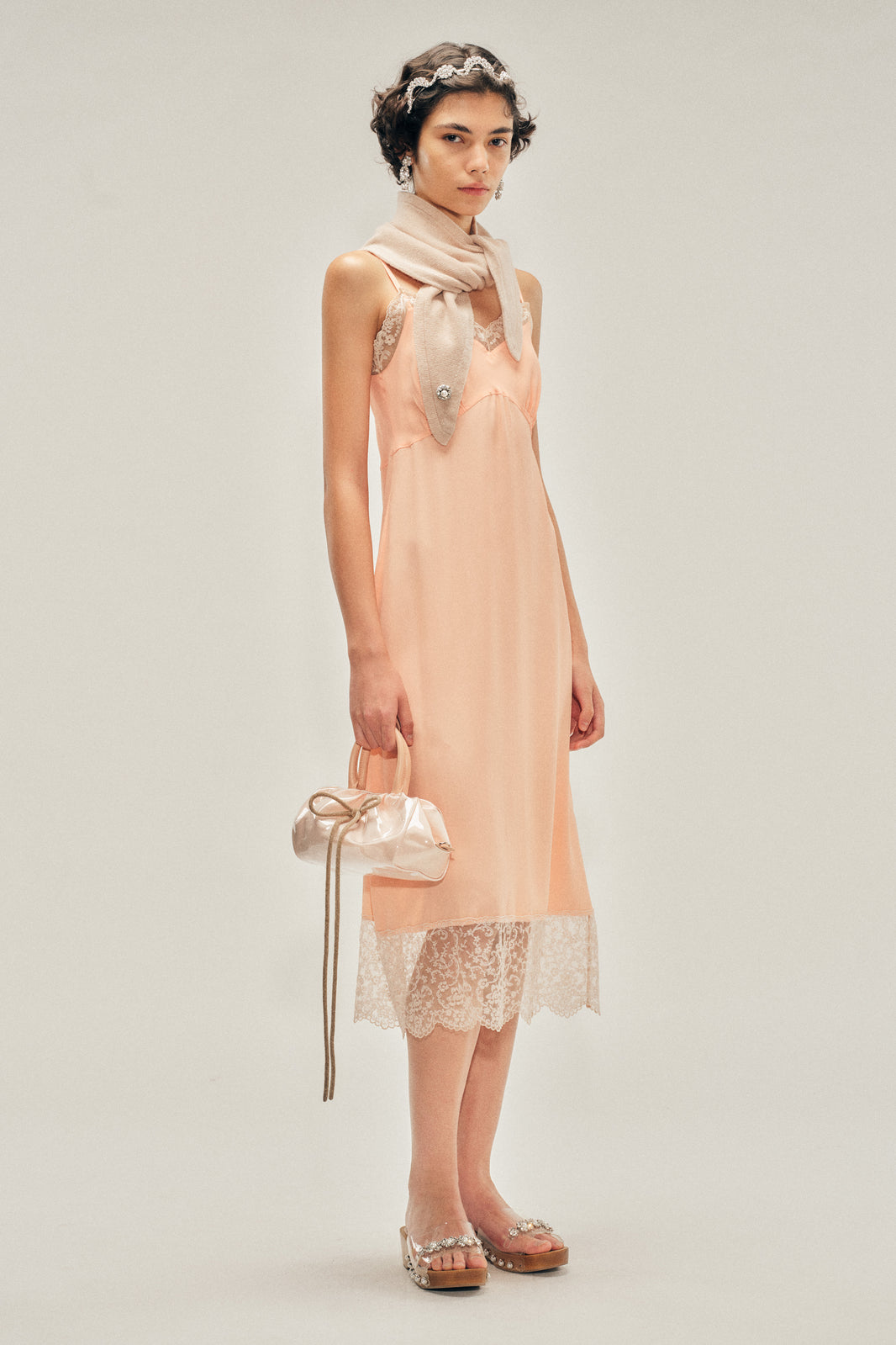 Underpinning – Simone Rocha