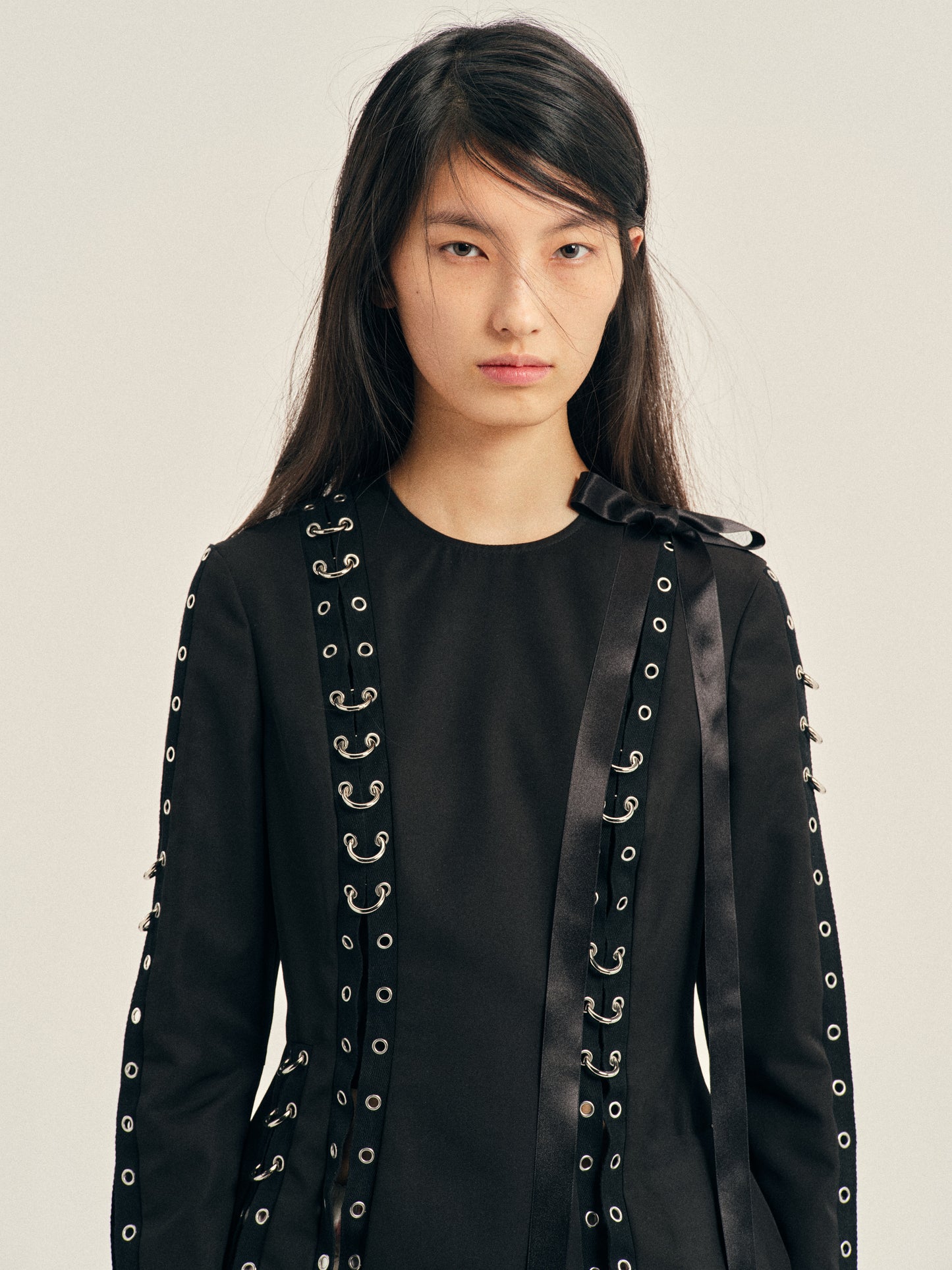 Grommet Ring Sculpt Top