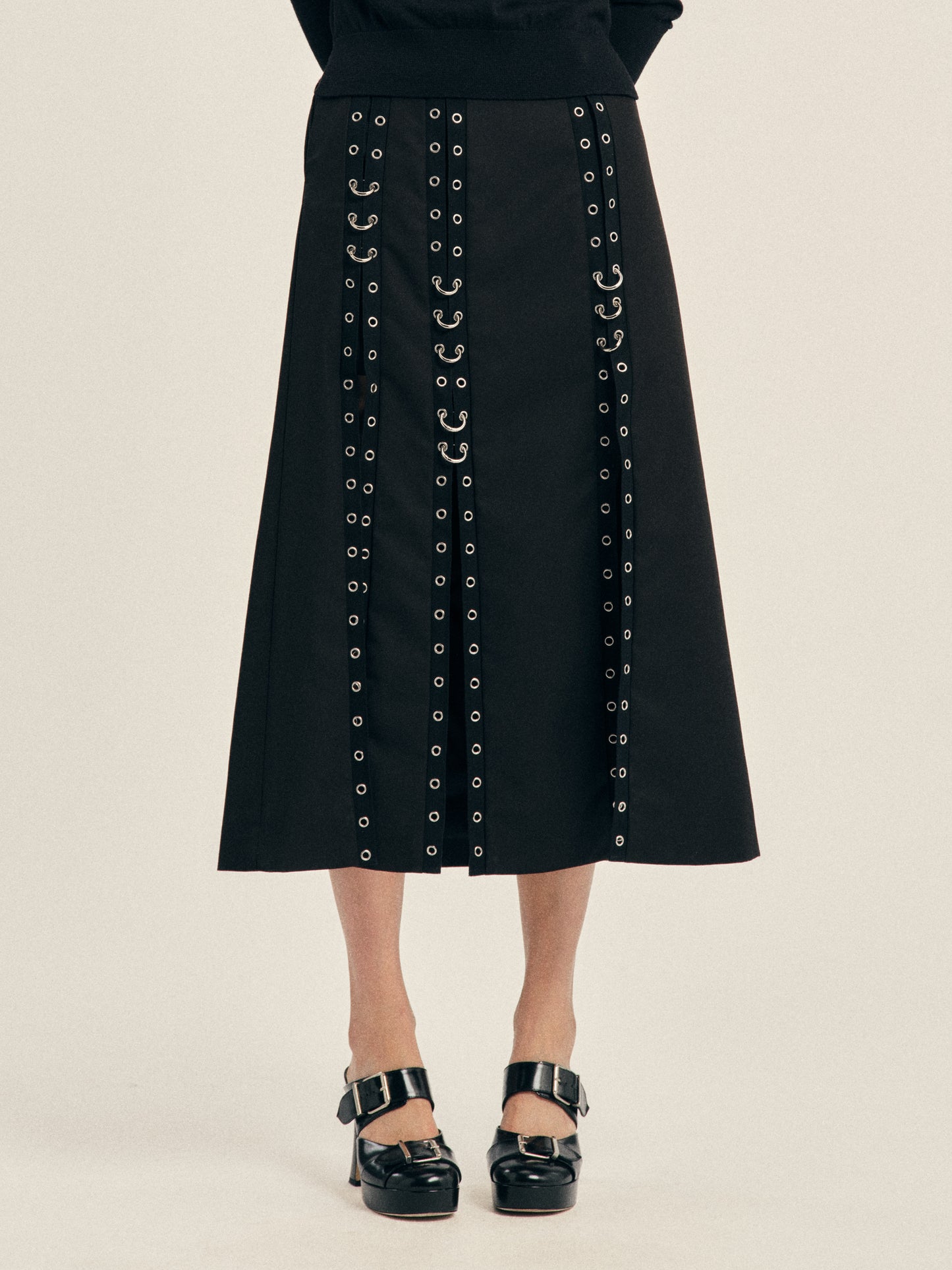 Grommet Ring Sculpt Ripple Skirt