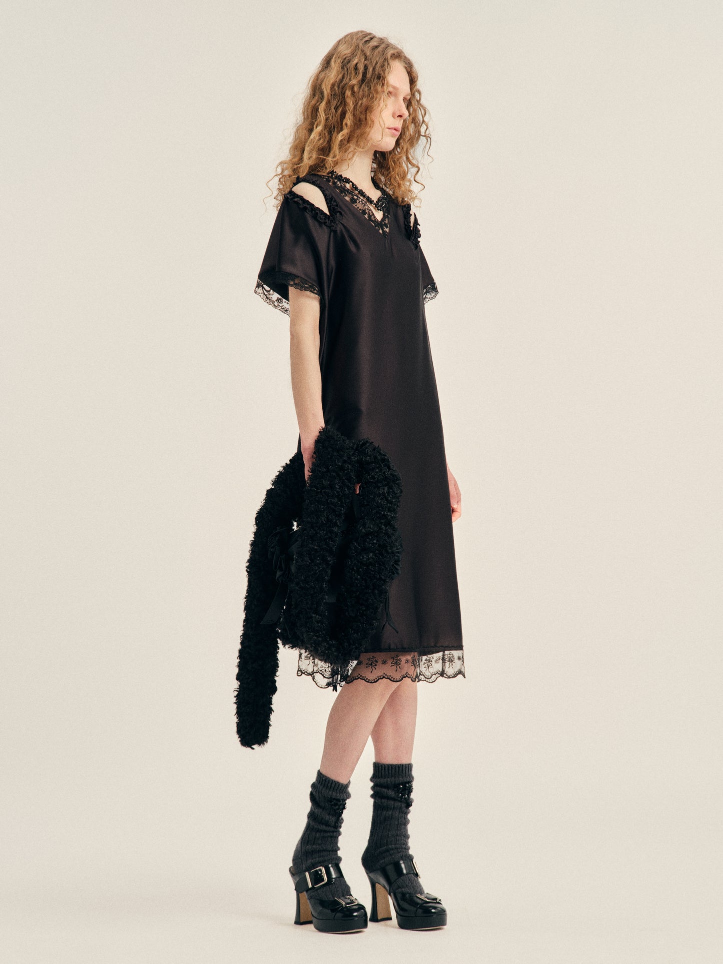 Slash Lace Trim Easy Dress