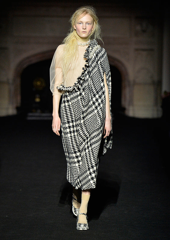 Autumn/Winter 2015 Collection Simone Rocha Autumn/Winter 2015 Collection Simone Rocha