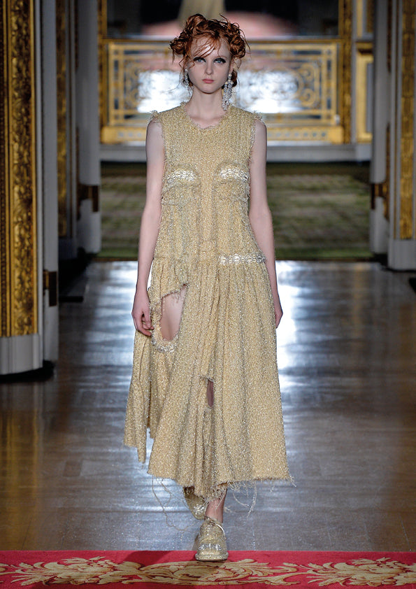 Autumn/Winter 2016 Collection – Simone Rocha