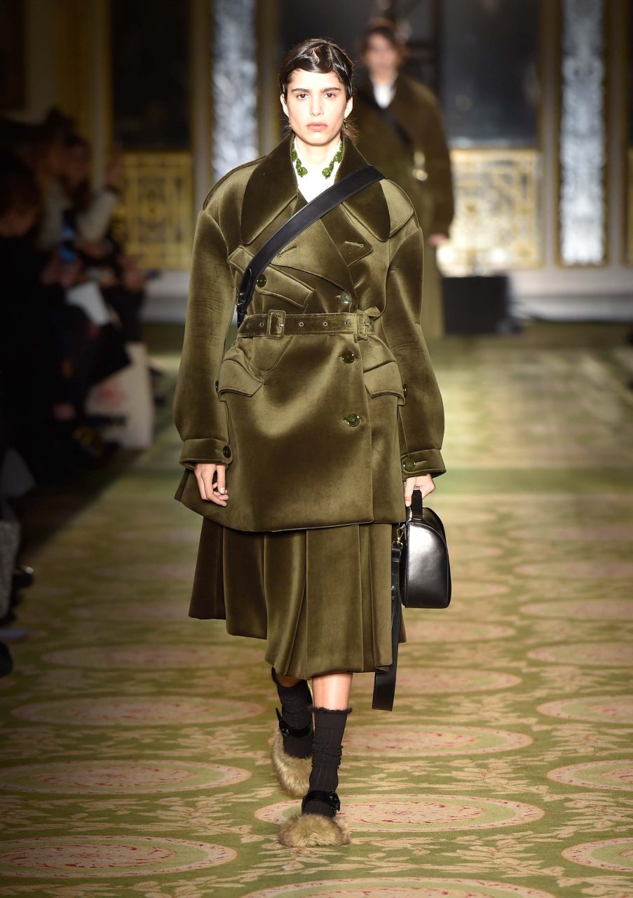 Autumn/Winter 2017 Collection – Simone Rocha