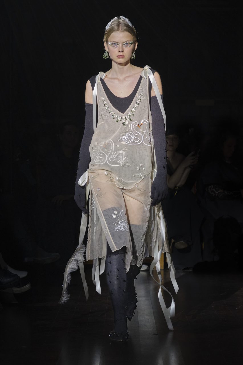 Autumn/Winter 2022 Collection – Simone Rocha