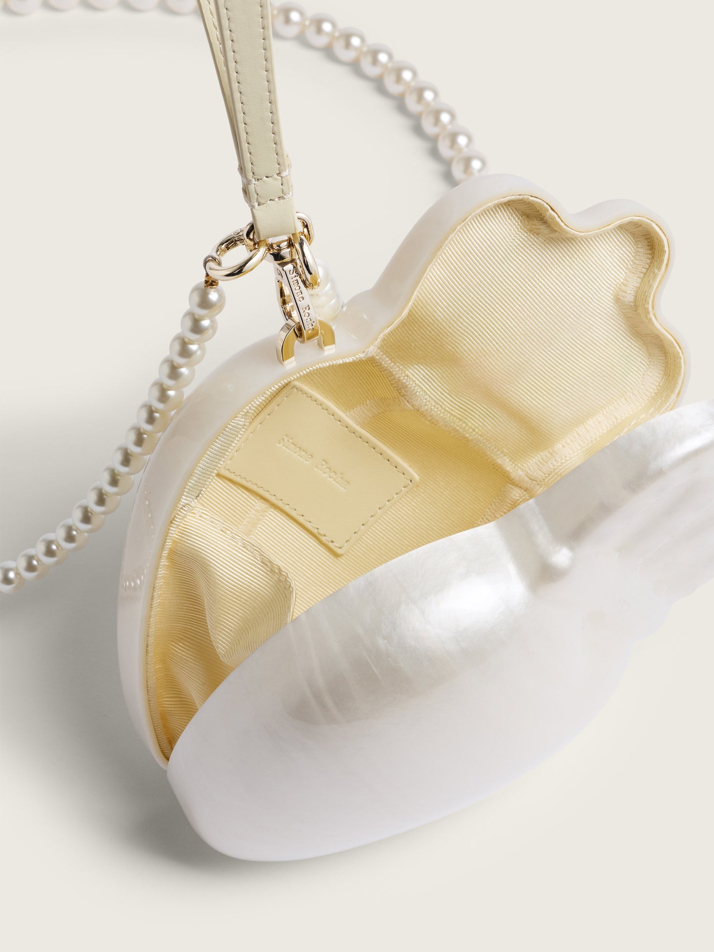 Pearl Crossbody Claddagh Bag