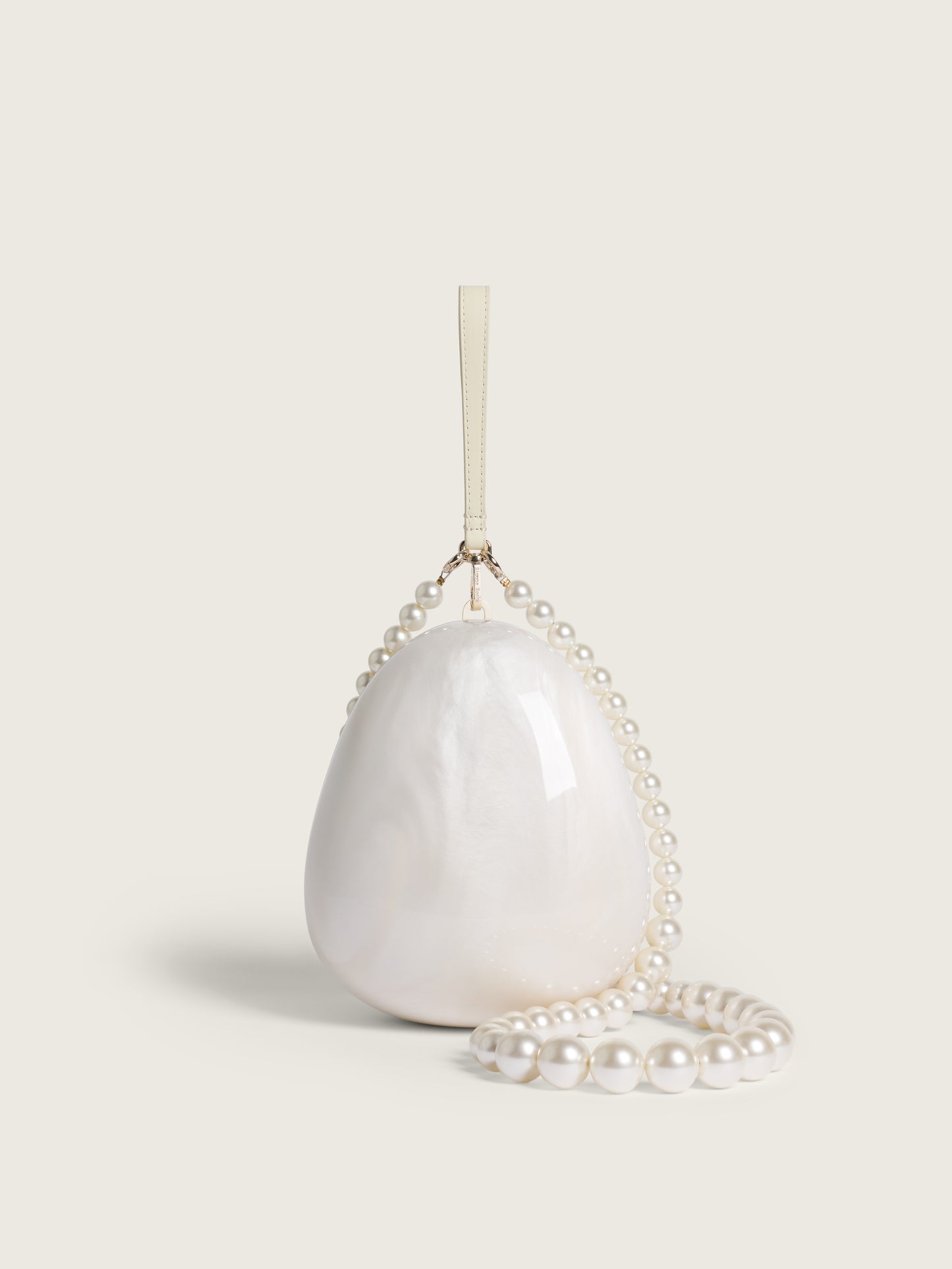 Large Pearl Egg Bag