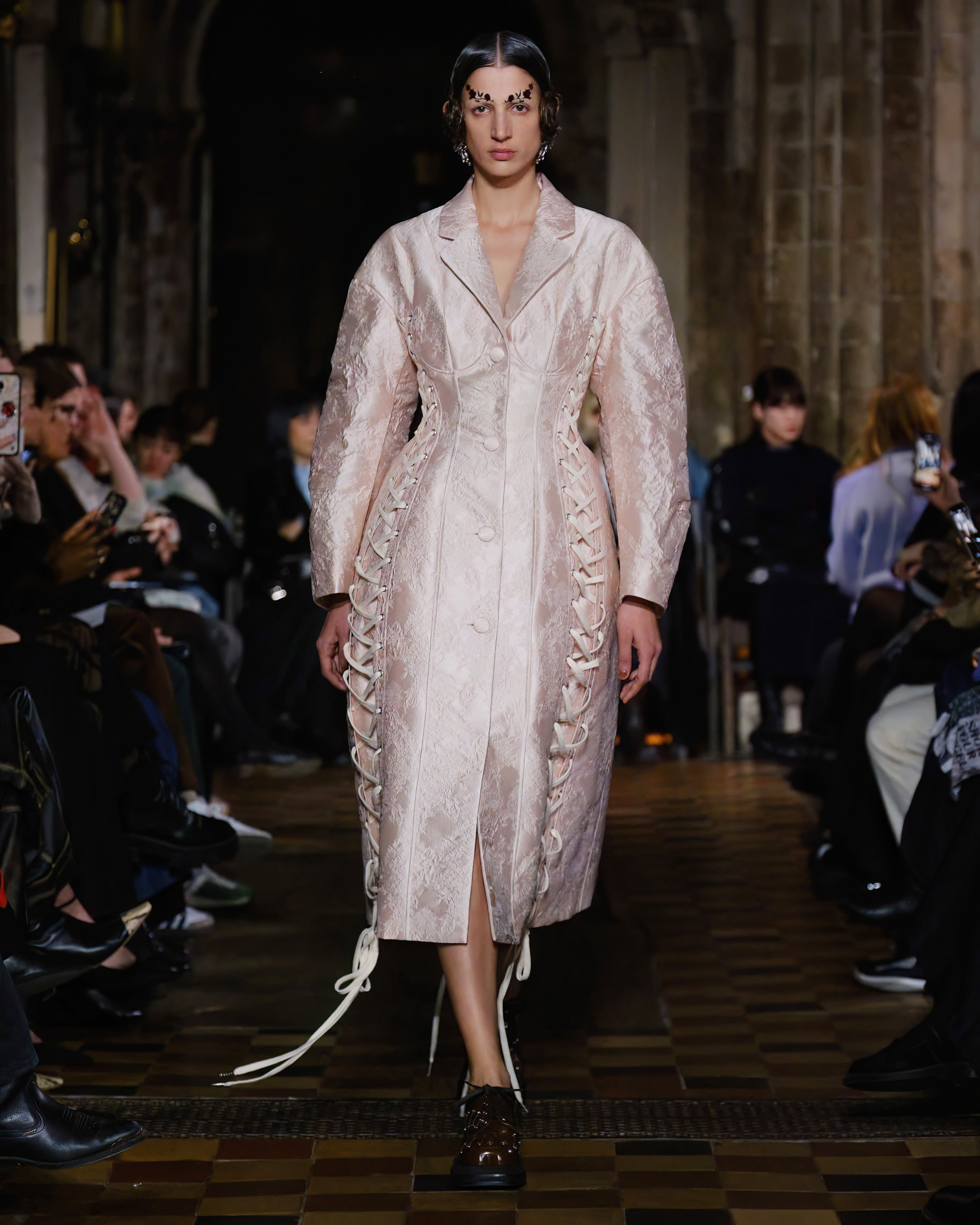 トップス simone rocha Exclusive: Simone Rocha Unveils a New Collaboration with adidas