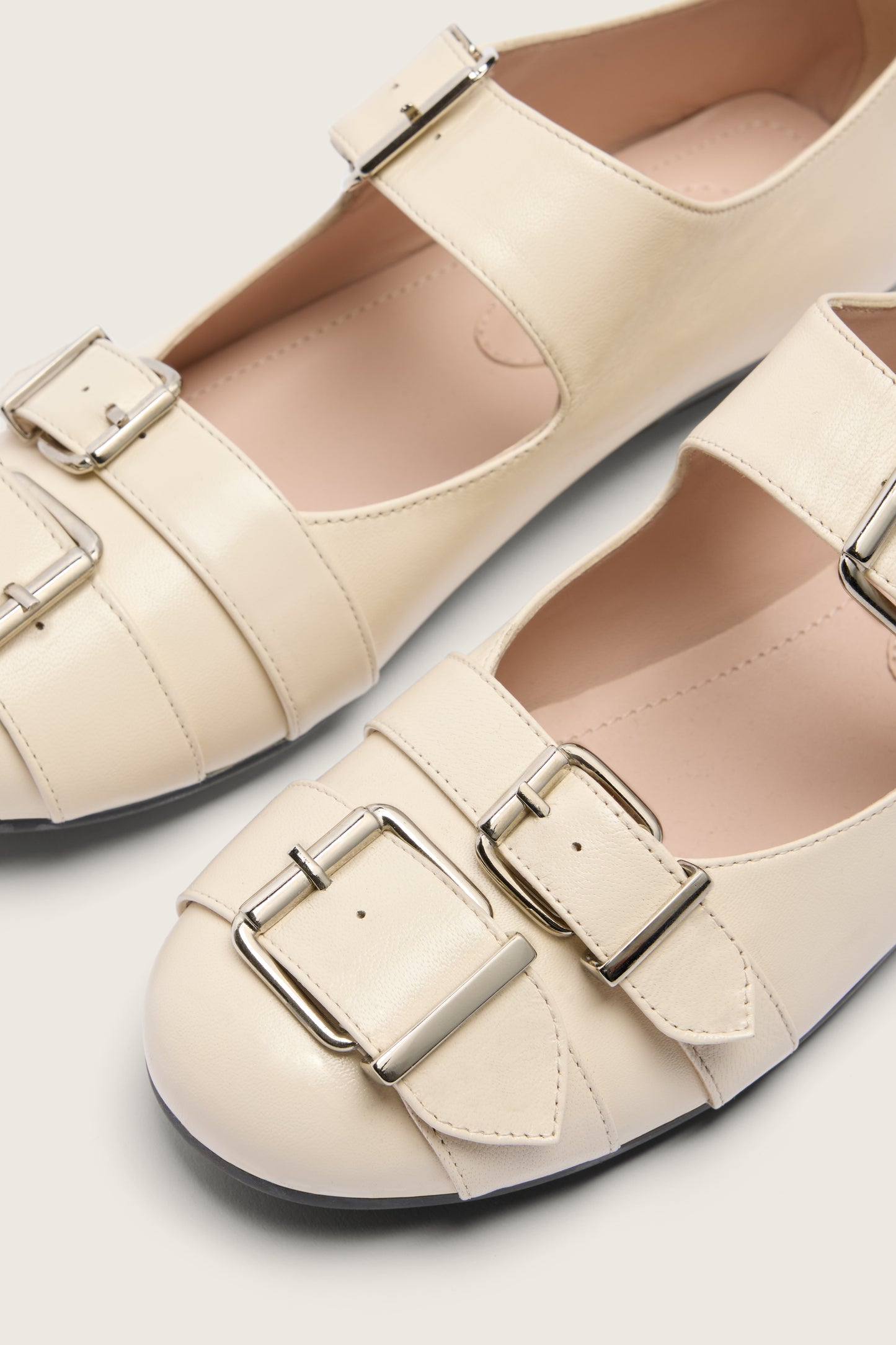 Buckle Ballerina Grip