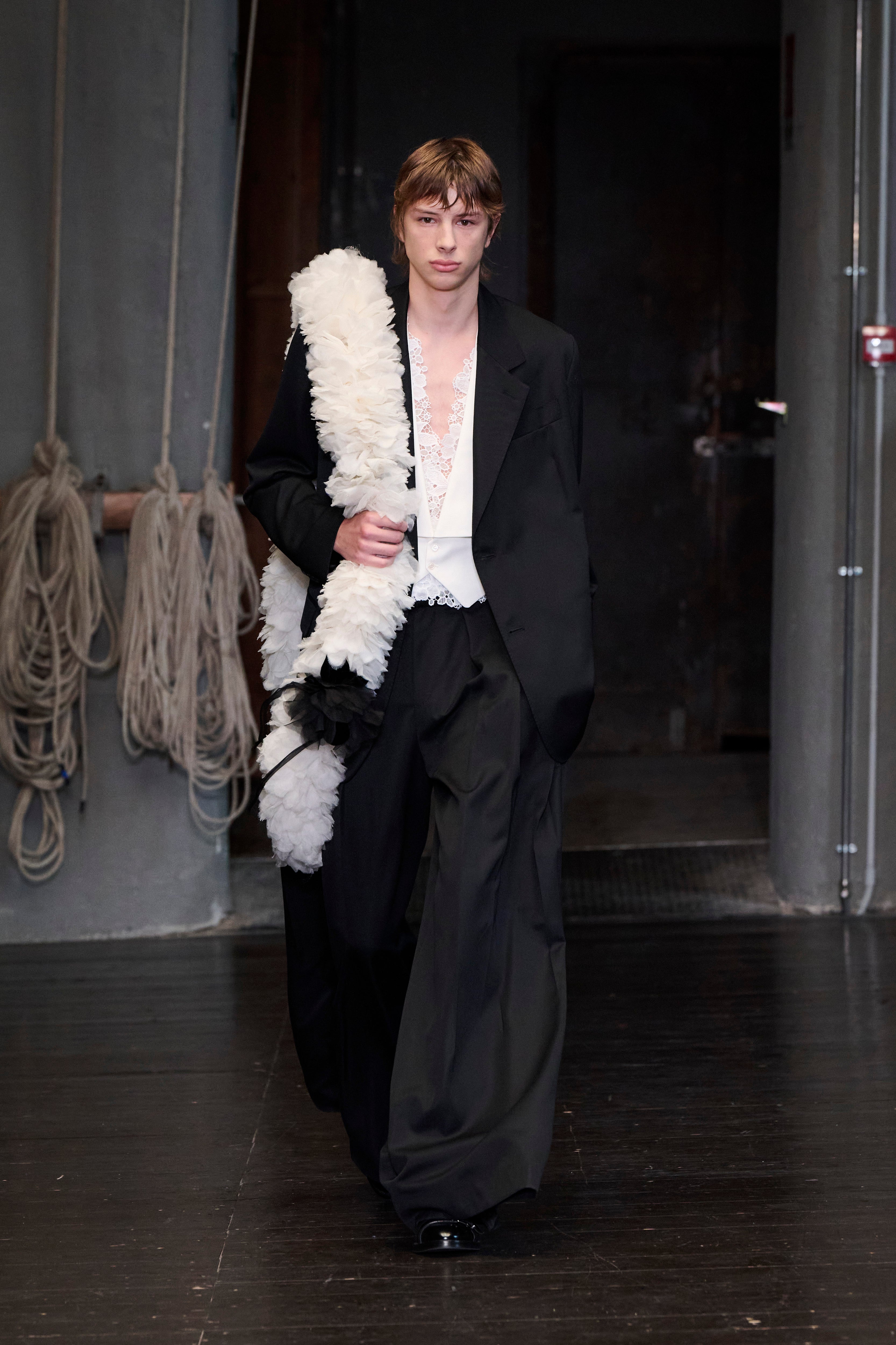 Collections – Simone Rocha