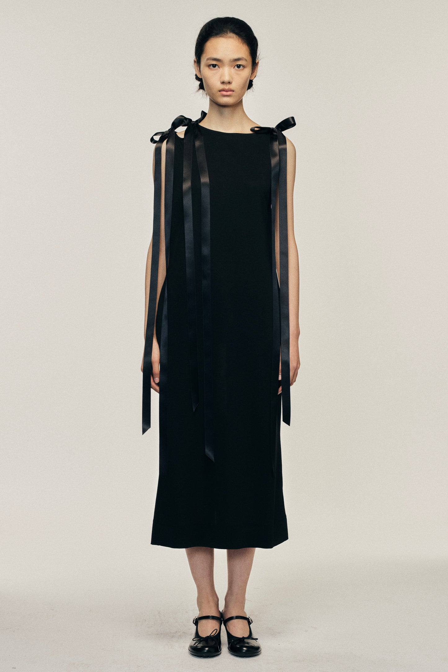 Bow Ribbon Tail Dress