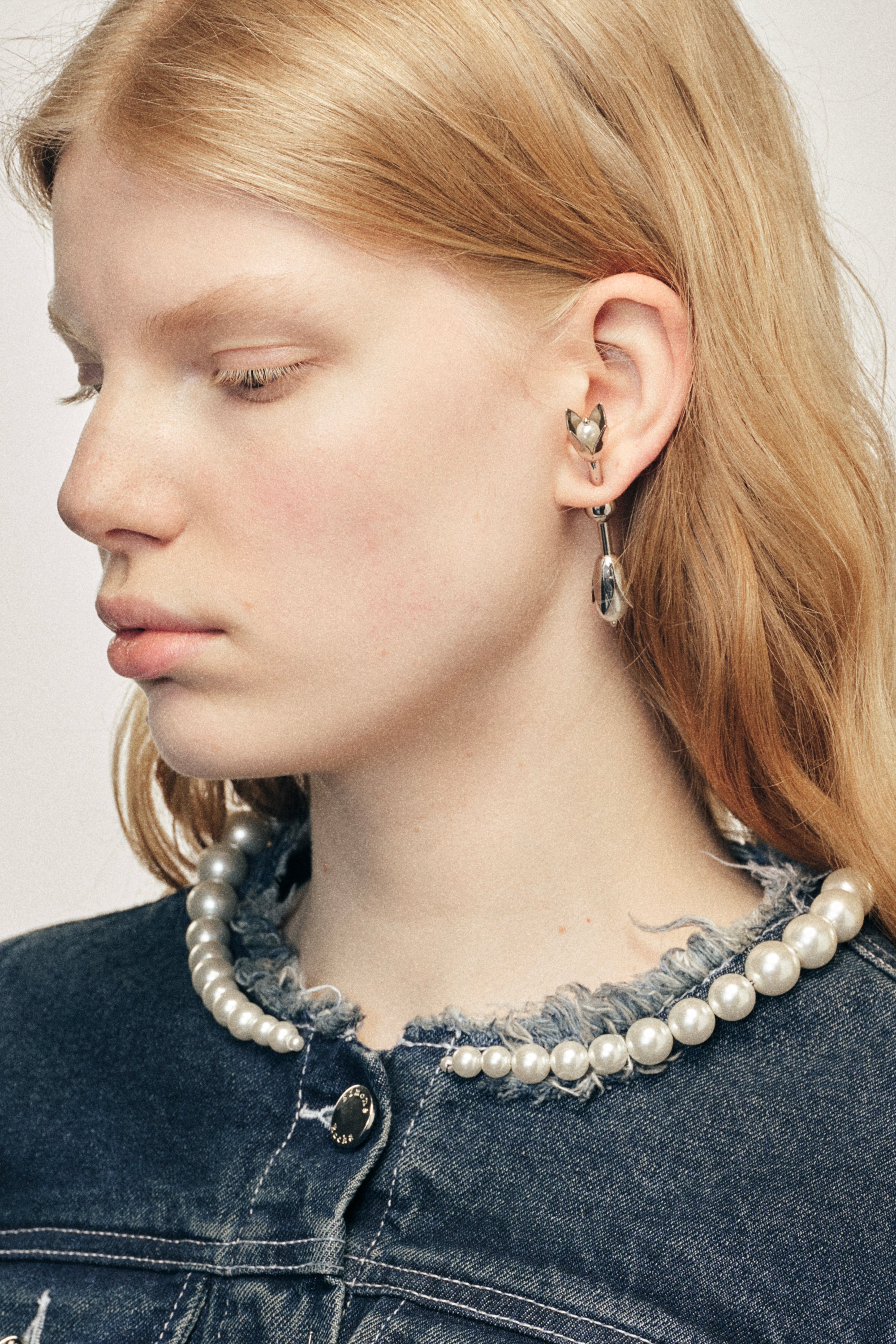 Simone Rocha Floret ラインストーン ネックレス Simone Rocha Crystal Floret Necklace | White | FARFETCH HK