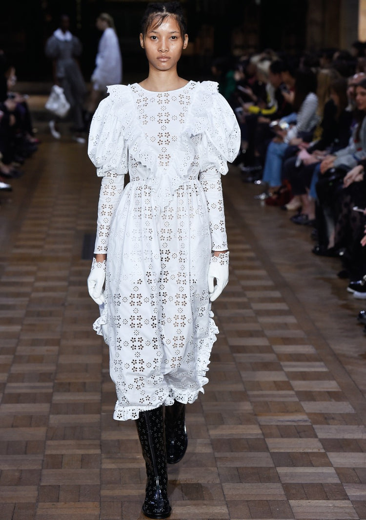 Spring/Summer 2017 Collection – Simone Rocha